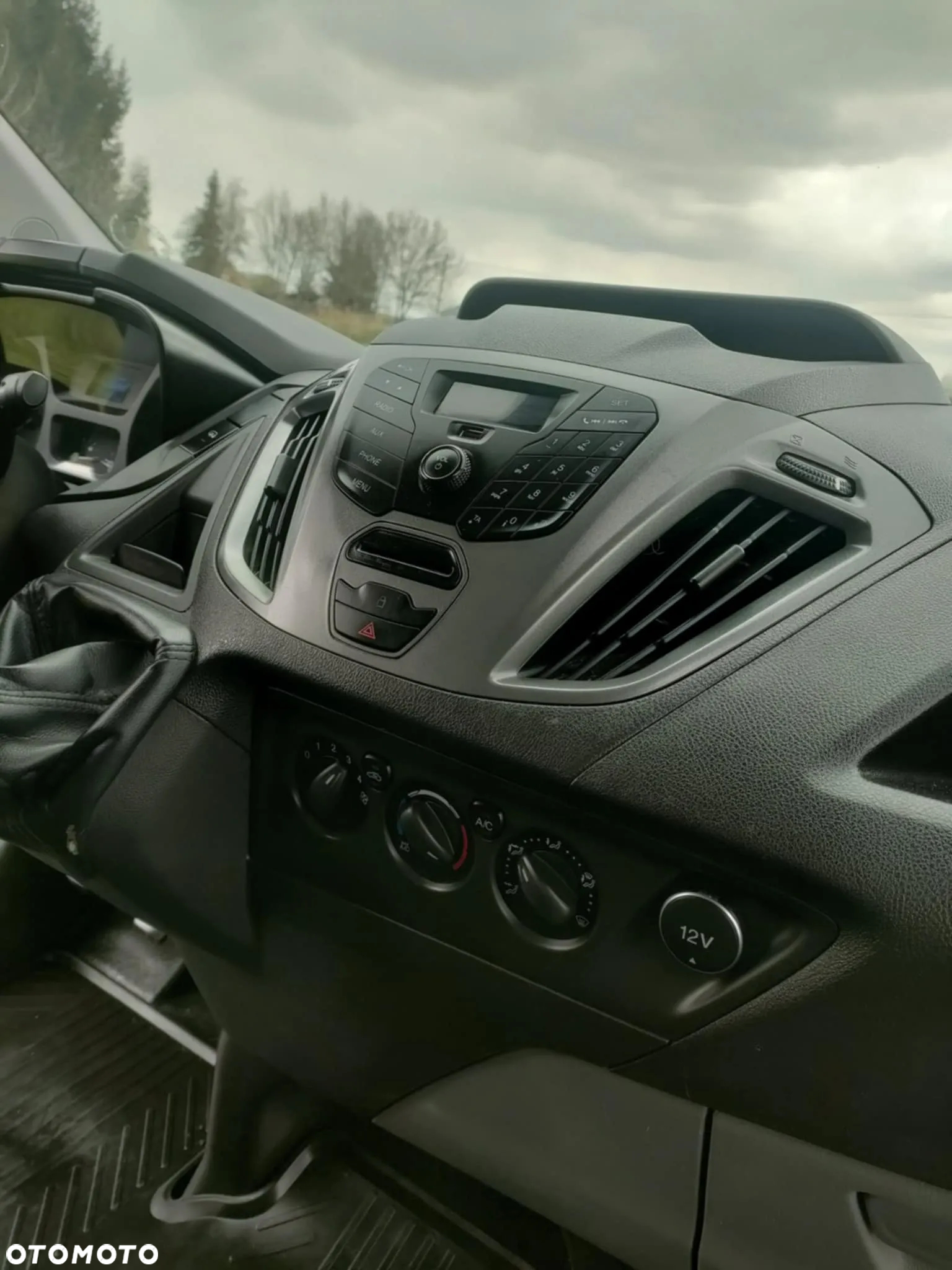 Ford TRANSIT CUSTOM - 10