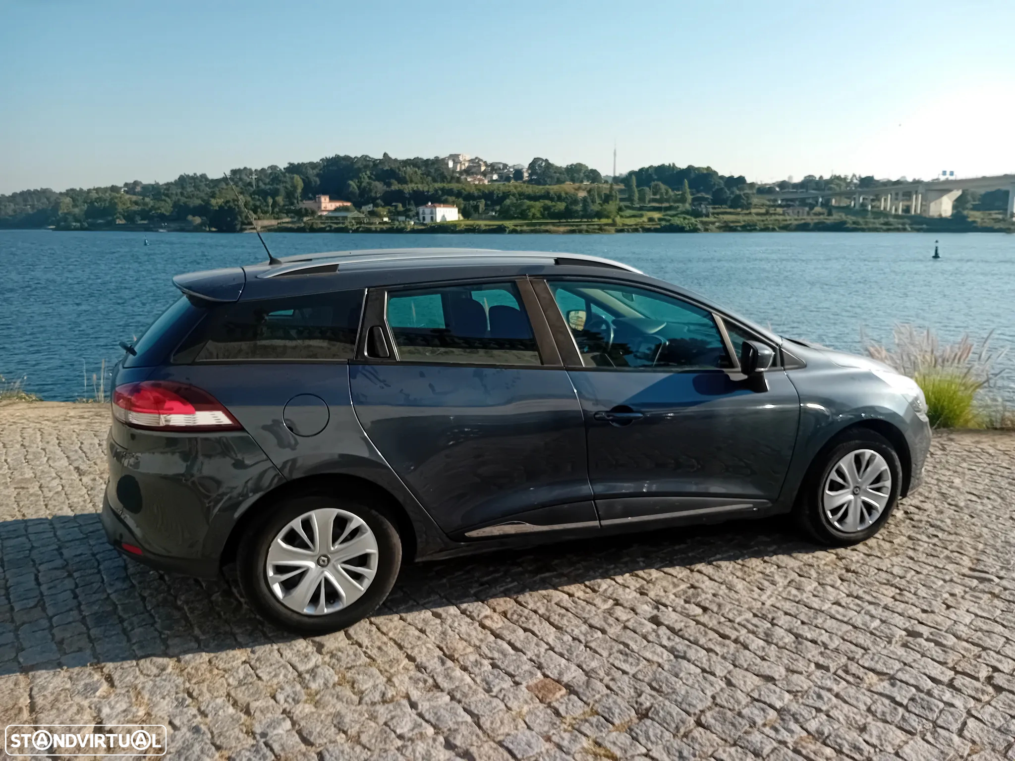 Renault Clio Sport Tourer 1.5 dCi Limited EDition - 22