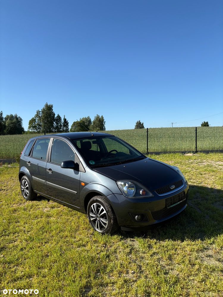 Ford Fiesta 1.4 TDCI Style - 17