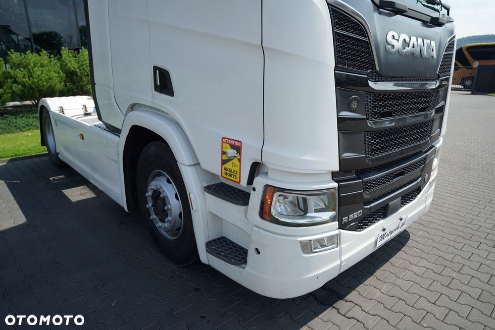 Scania R 520 / V8 / RETARDER / HYDRAULIKA / KLIMA POSTOJOWA / CAŁA NA PODUSZKACH / - 10