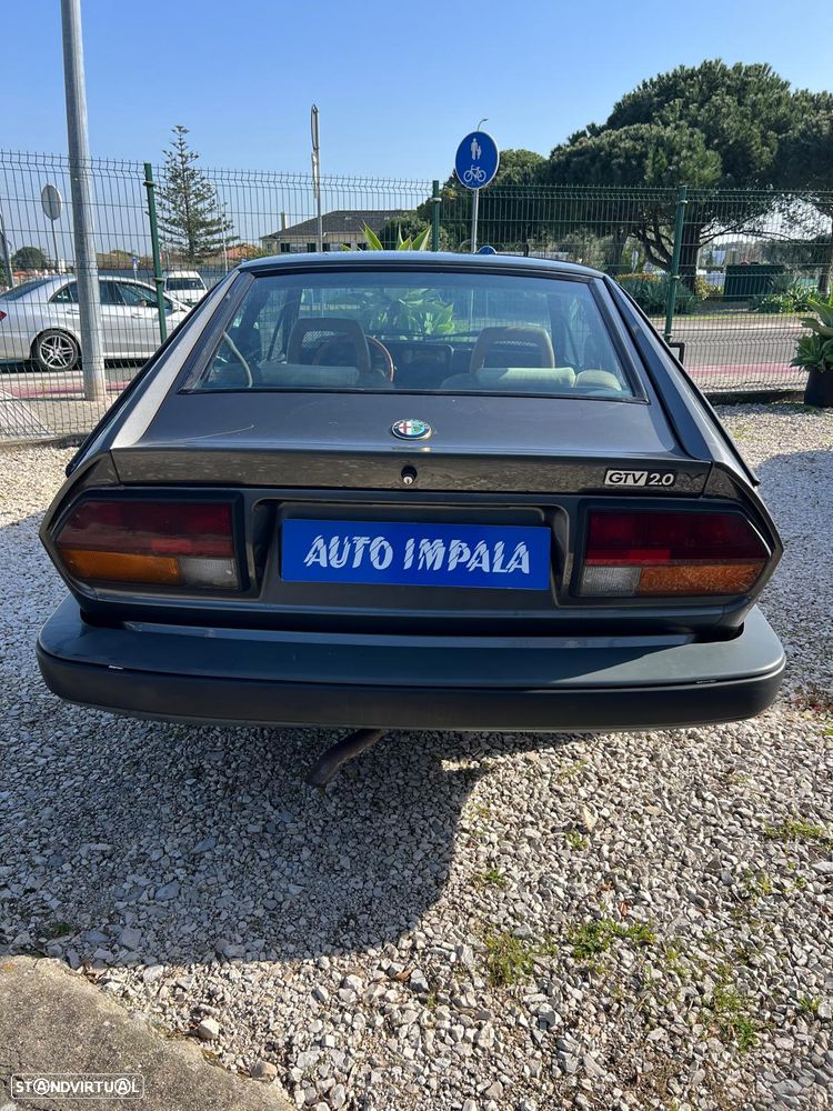 Alfa Romeo GTV - 6