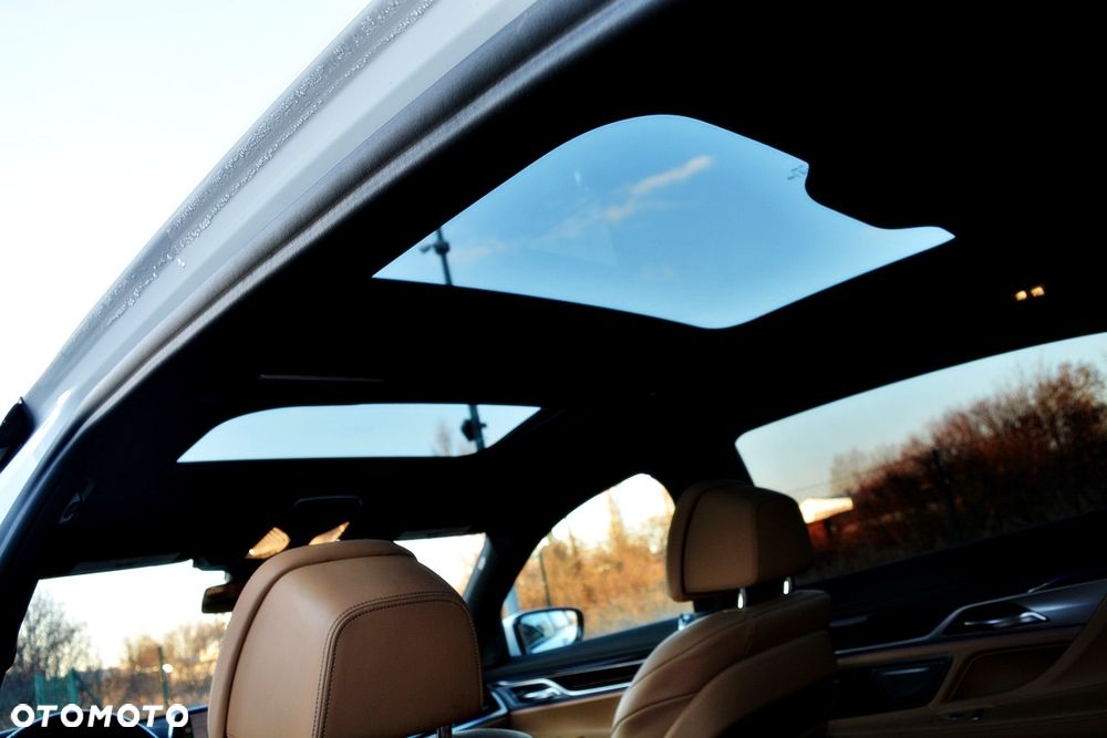 BMW Seria 7 750Li xDrive - 7