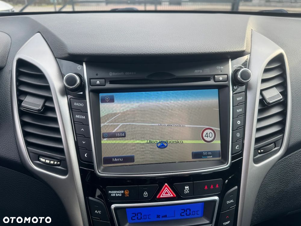 Hyundai i30 1.4 Fifa World Cup Edition - 29