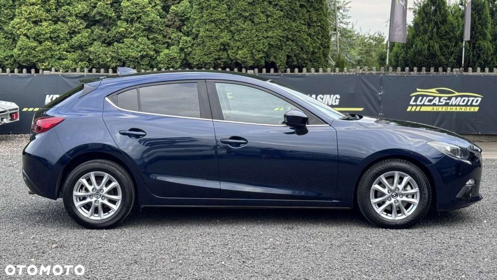Mazda 3 - 4