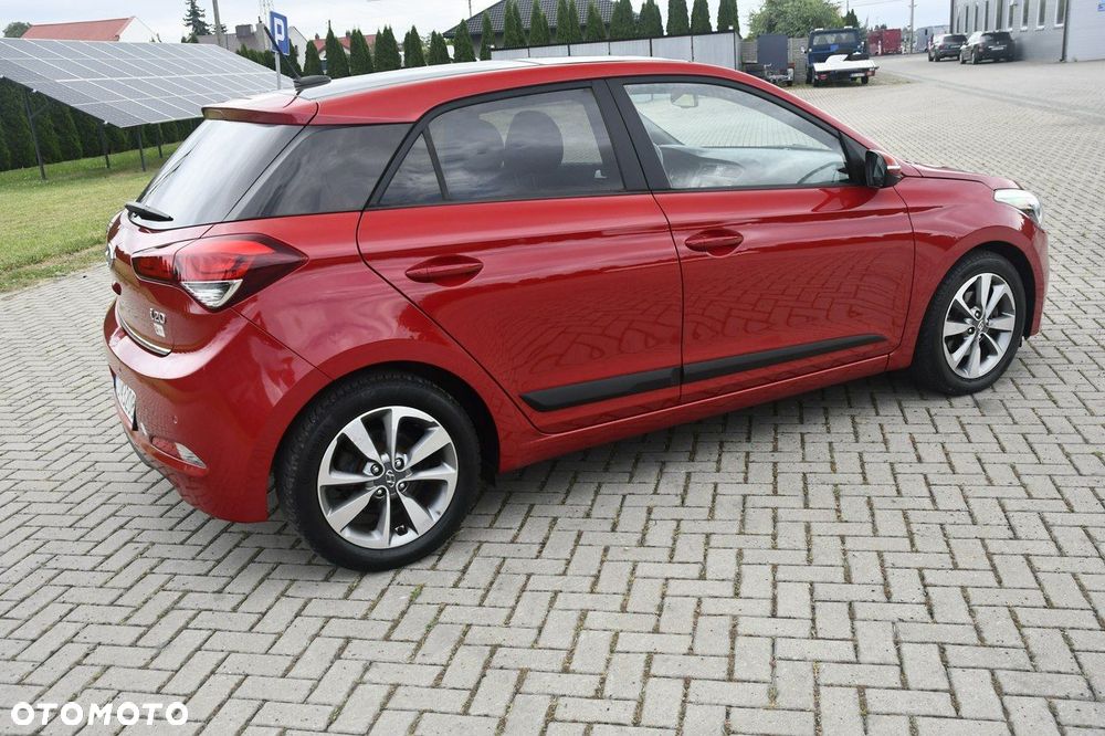 Hyundai i20 - 8