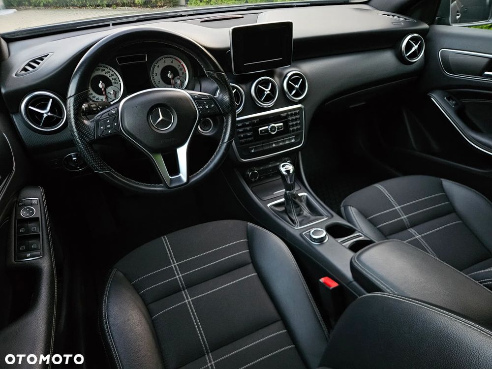 Mercedes-Benz Klasa A 200 (BlueEFFICIENCY) Urban - 22