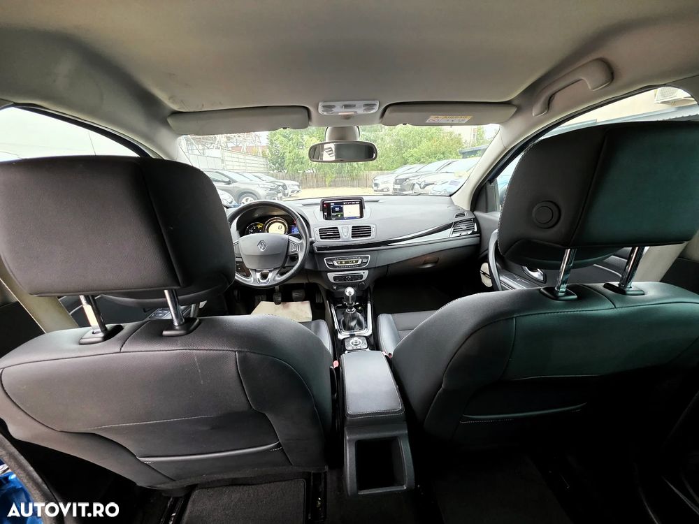 Renault Megane ENERGY dCi 130 BOSE EDITION - 17