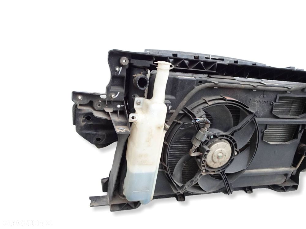 pas przedni chłodnice kpl. mitsubishi colt vi z30 lift 1.3 benzyna 1350a375 - 9