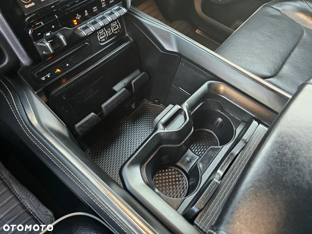 RAM 1500 5.7 Crew Cab Limited - 35