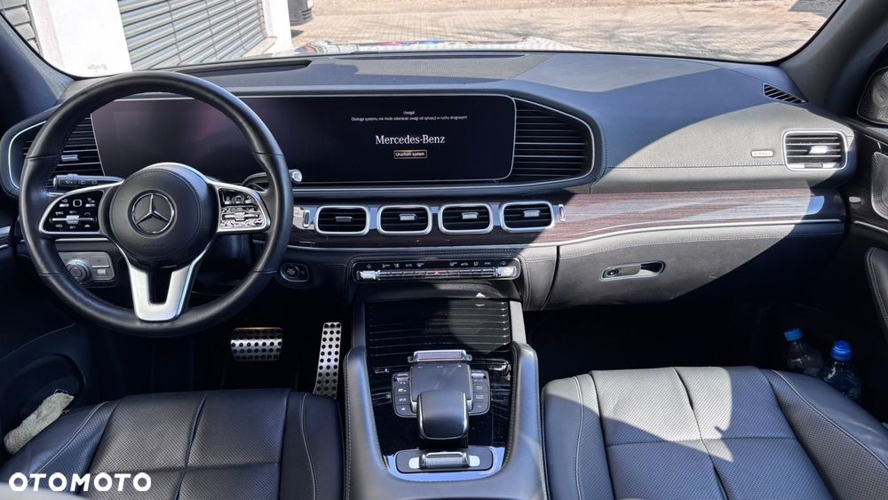 Mercedes-Benz GLS - 24