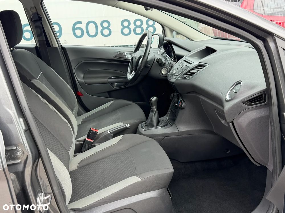 Ford Fiesta 1.5 TDCi SYNC Edition - 12