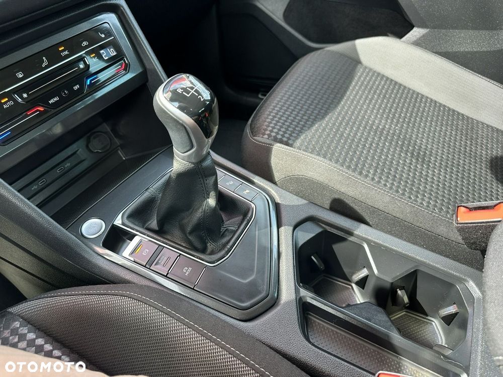 Volkswagen Tiguan 1.5 TSI OPF ACTIVE - 26