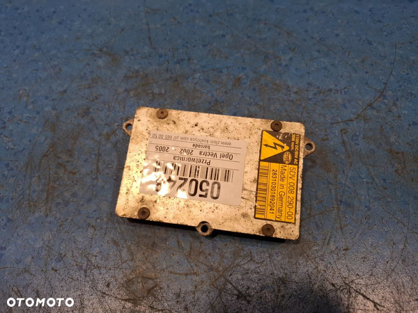 OPEL VECTRA C PRZETWORNICA XENON 5DV008290-00