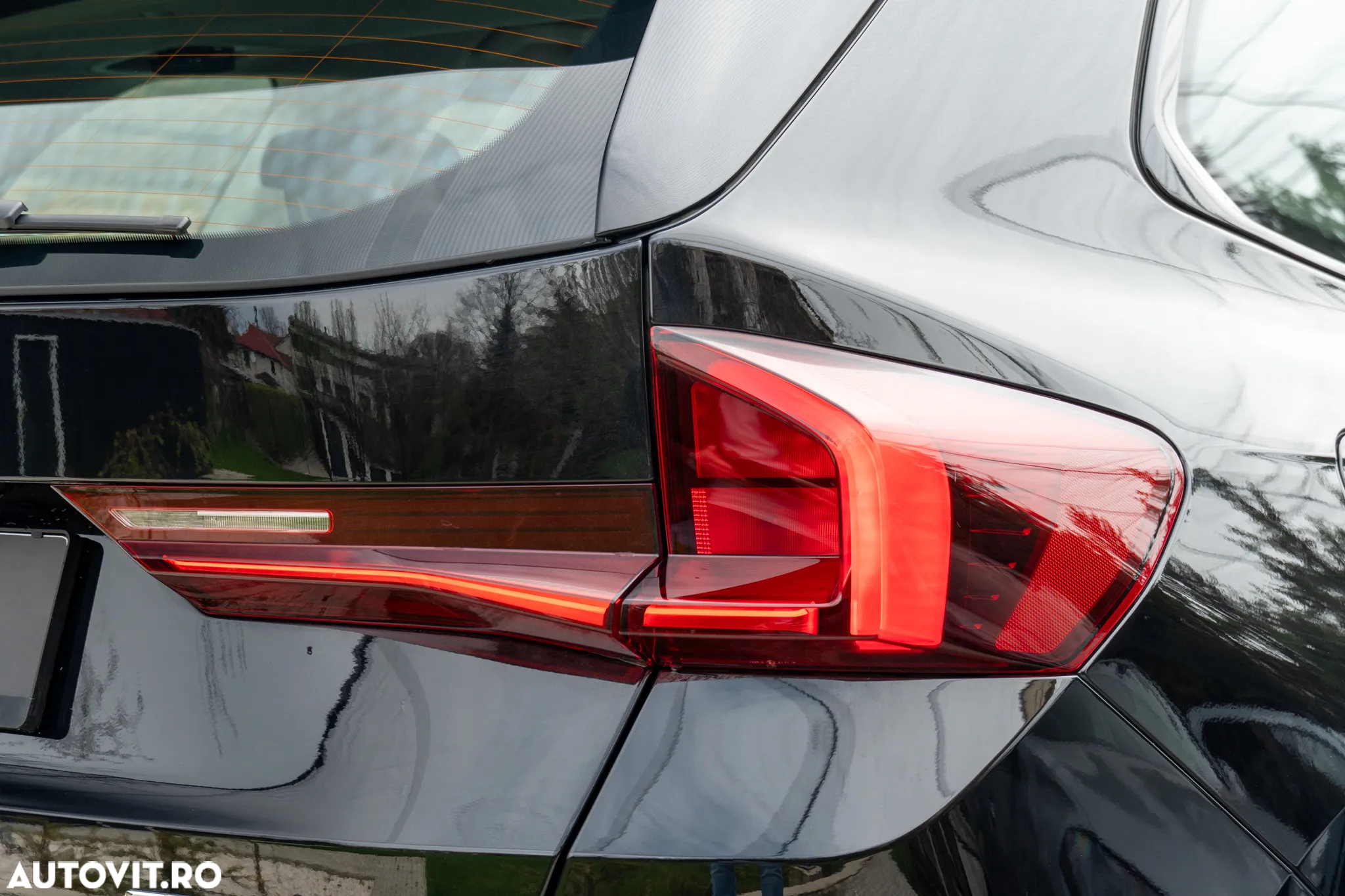 BMW X1 sDrive18i AT - 28
