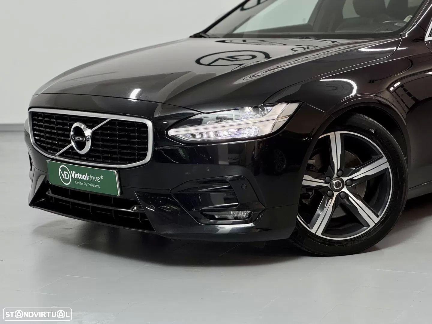 Volvo V90 2.0 D4 R-Design Geartronic - 16