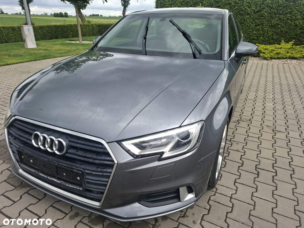 Audi A3 Limousine - 1