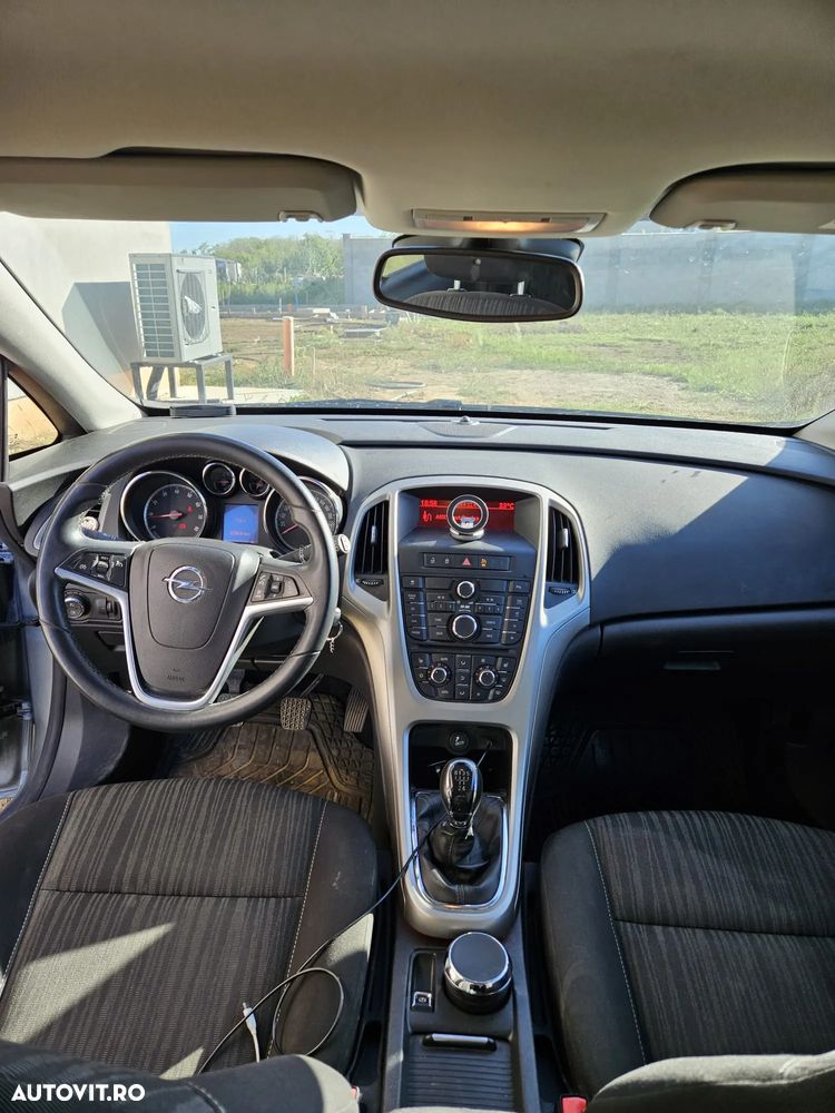 Opel Astra - 6
