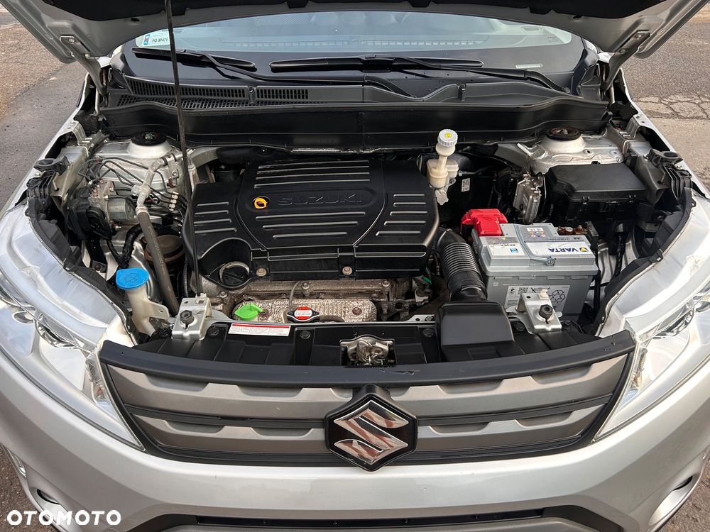 Suzuki Vitara 1.6 Comfort 2WD - 17