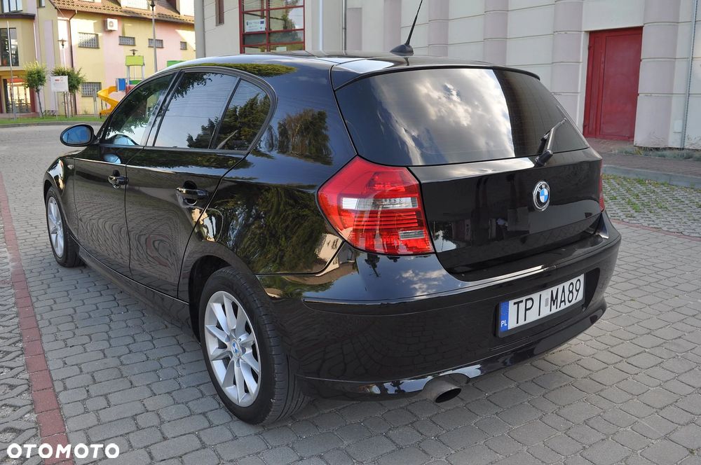 BMW Seria 1 118d DPF Edition Lifestyle - 11