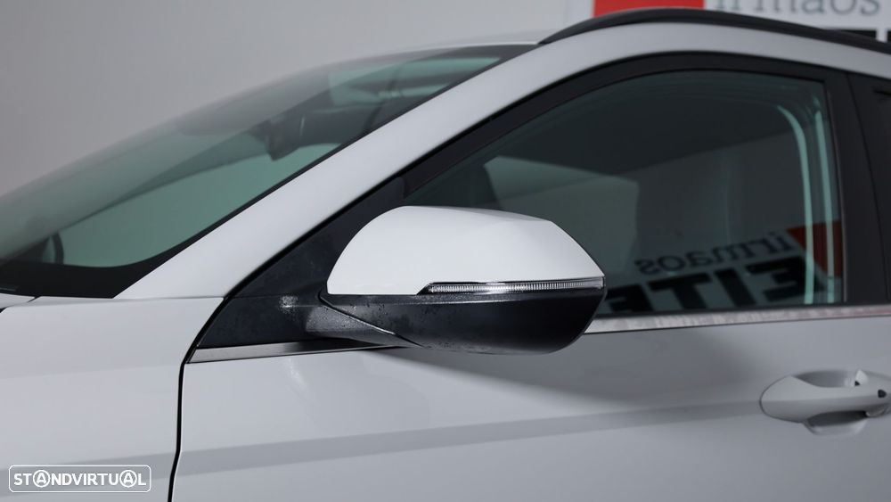 Hyundai Kauai 1.6 GDi HEV Premium - 12