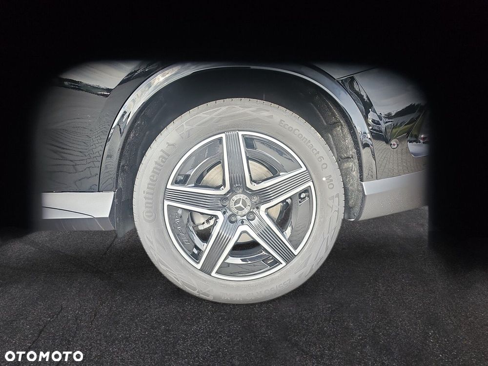 Mercedes-Benz GLC - 9