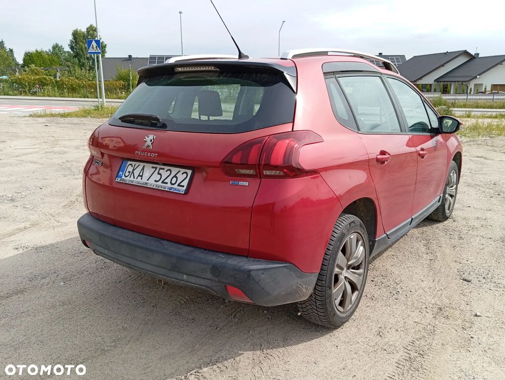 Peugeot 2008 1.2 Pure Tech Active EU6 - 5