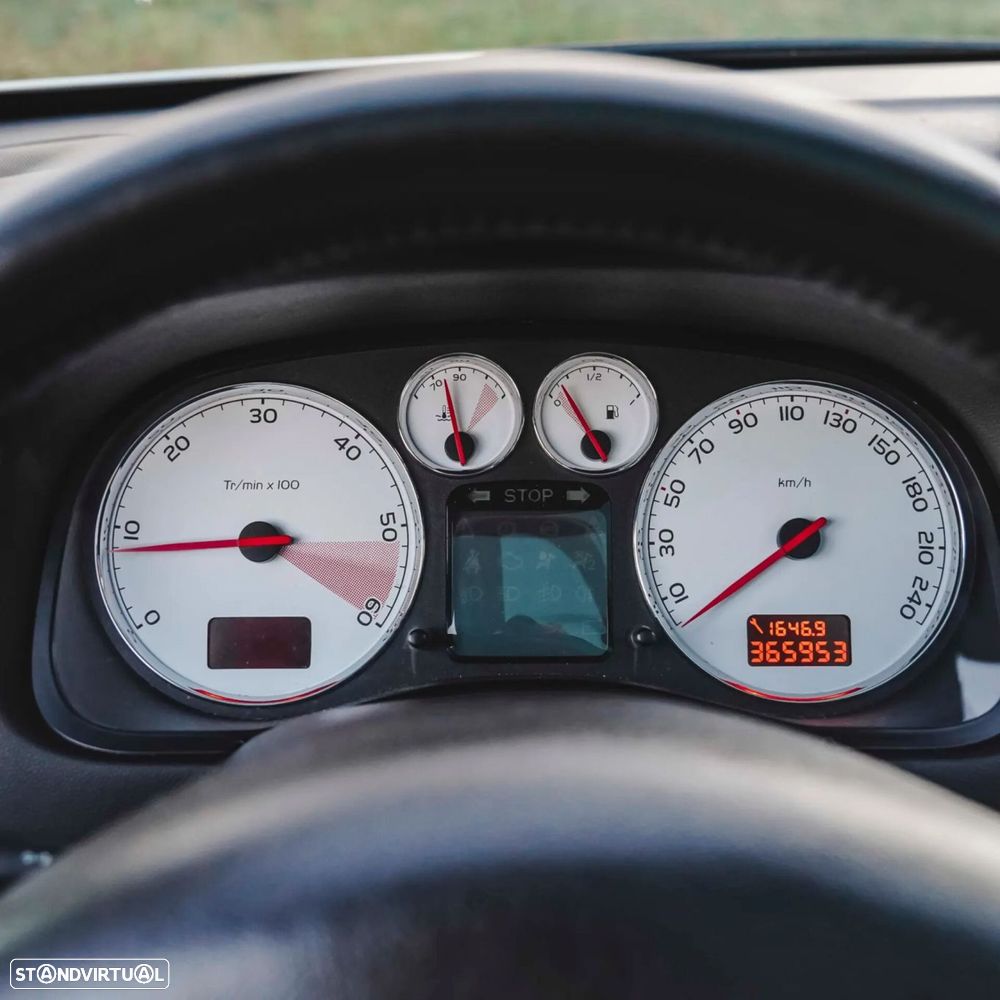 Peugeot 307 SW 1.6 HDi Black & Silver - 33
