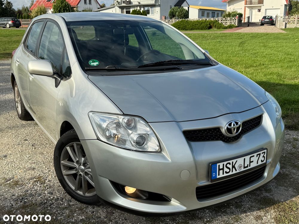 Toyota Auris 2.0 D-4D Luna - 3