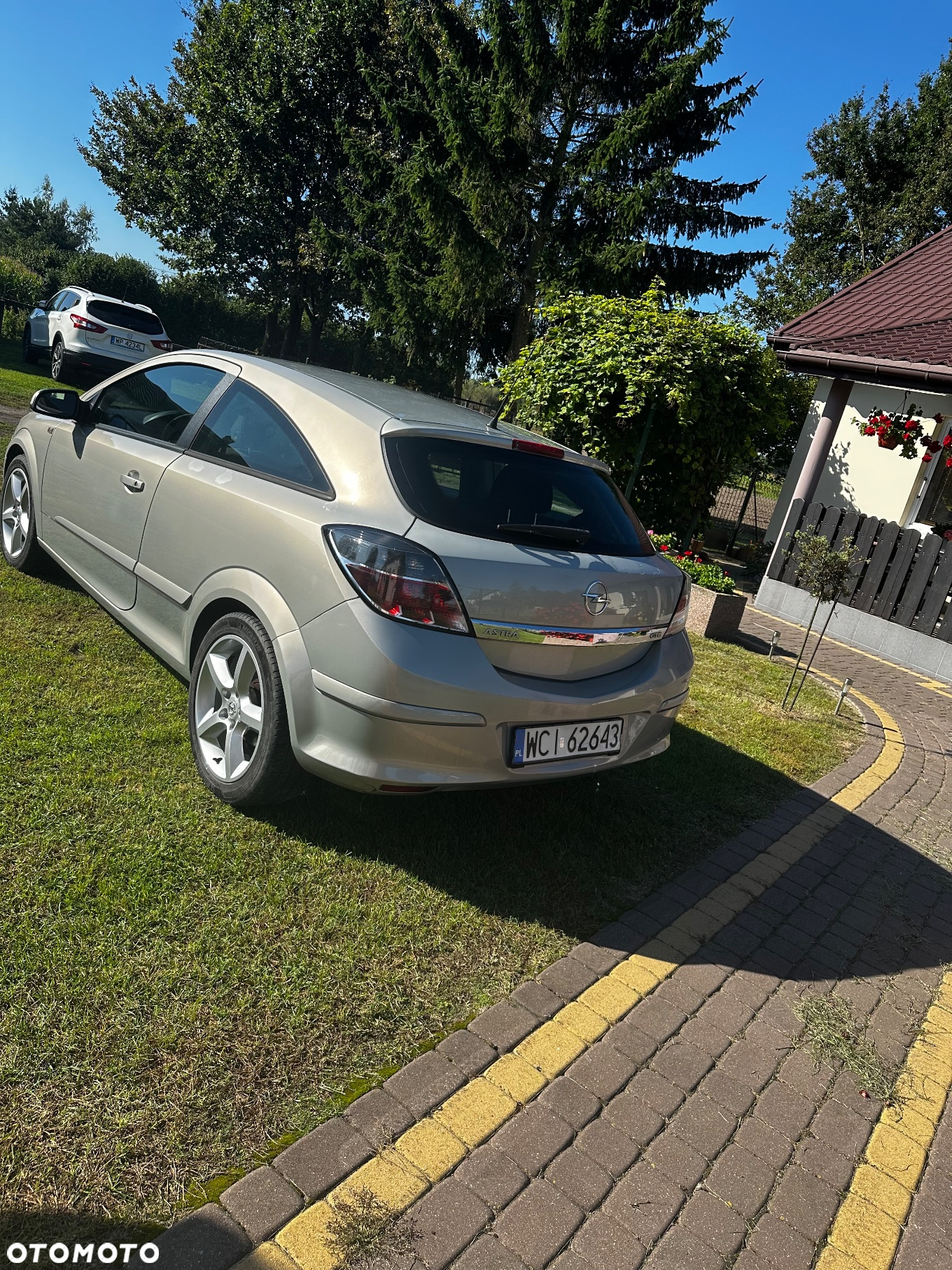 Opel Astra - 4