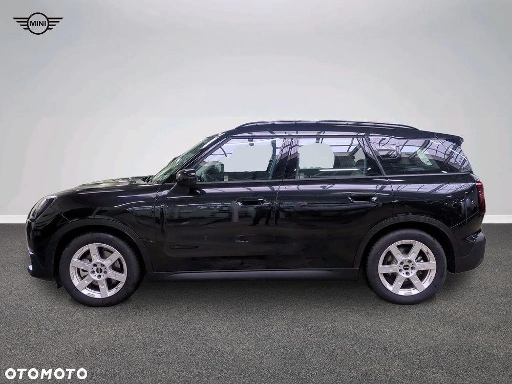 MINI Countryman SE ALL4 66.5kWh Linia Classic - 7