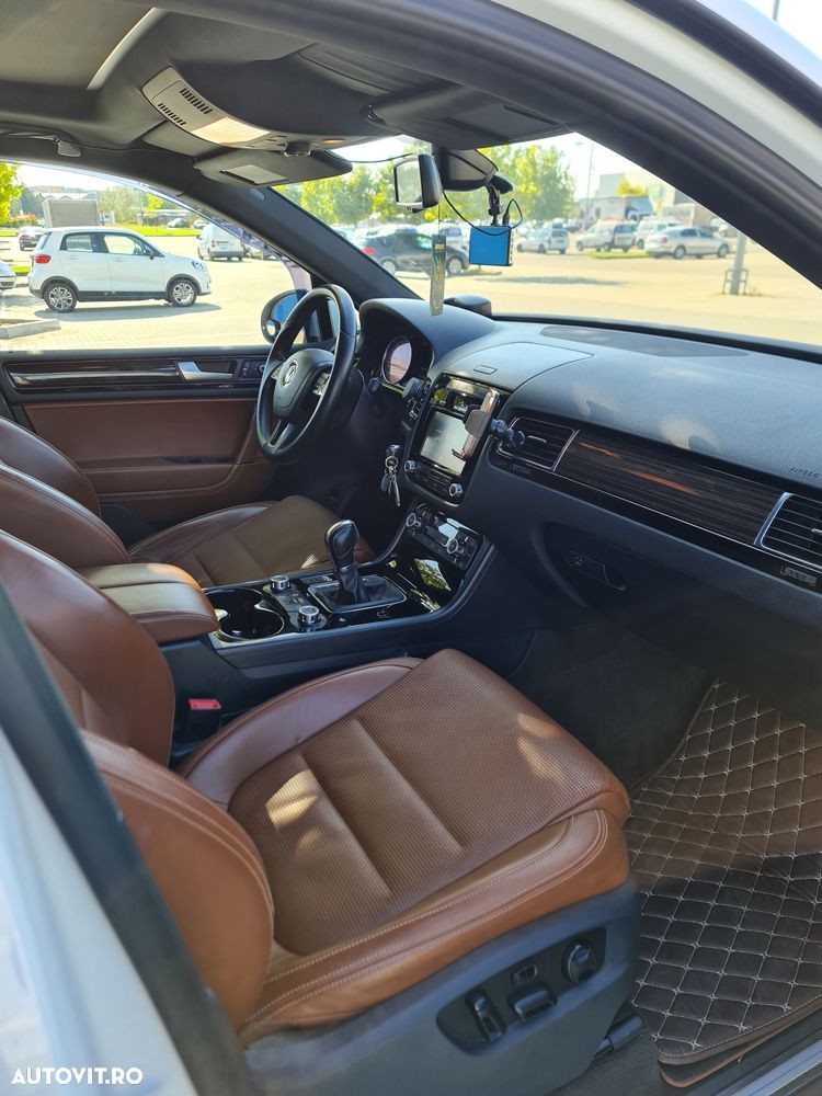 Volkswagen Touareg 3.0 V6 TDI SCR Blue Motion DPF Automatik - 11