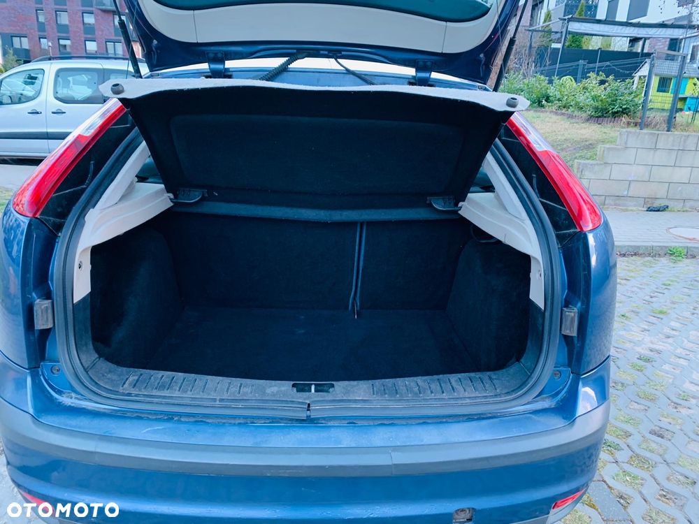 Ford Focus 2.0 TDCi DPF Style - 8
