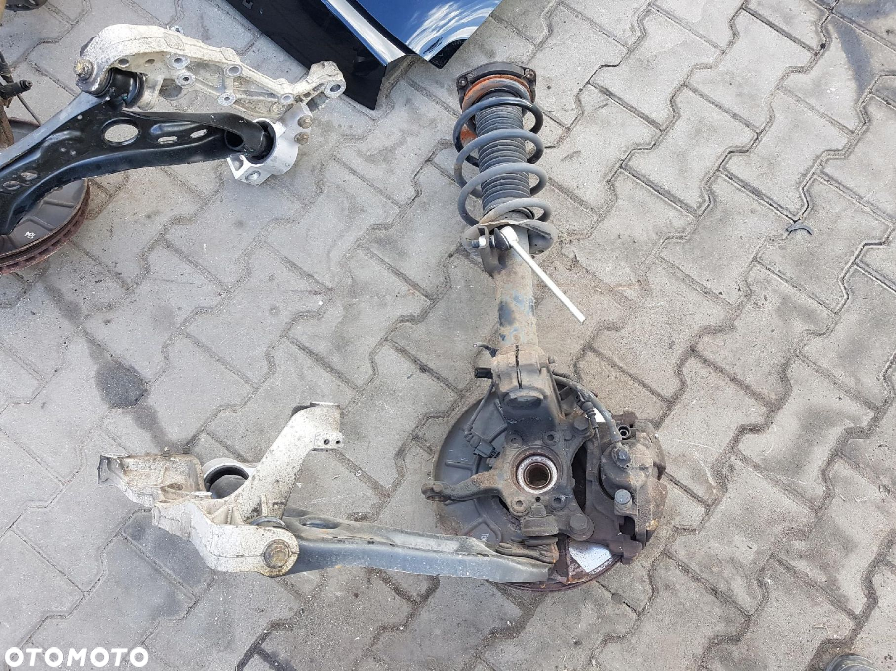 VW TOURAN 2 II 10-15r 2.0 TDI WAHACZ AMORTYZATOR ZWROTNICA LEWA PRZÓD - 3