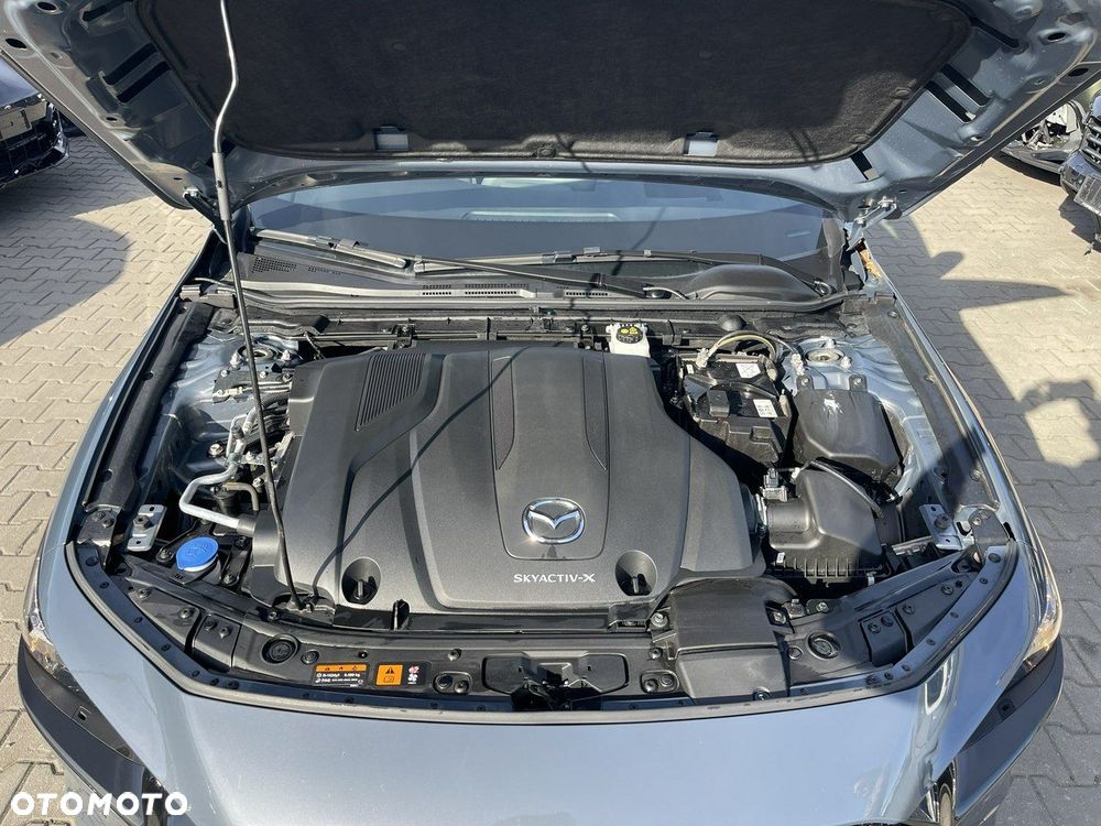 Mazda 3 e-SKYACTIV-X 186 M HYBRID CENTRE-LINE - 19