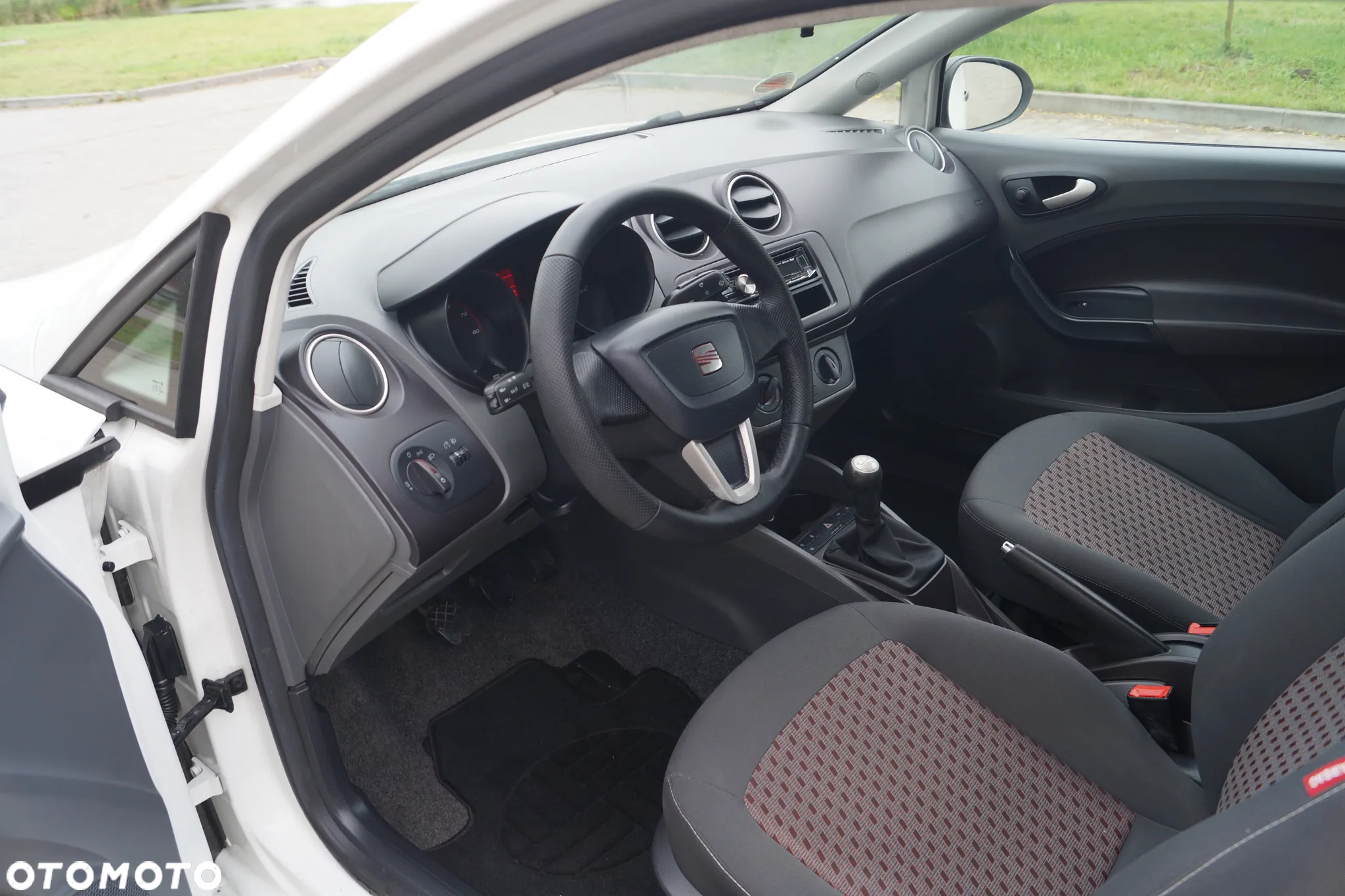 Seat Ibiza 1.2 12V Reference - 5