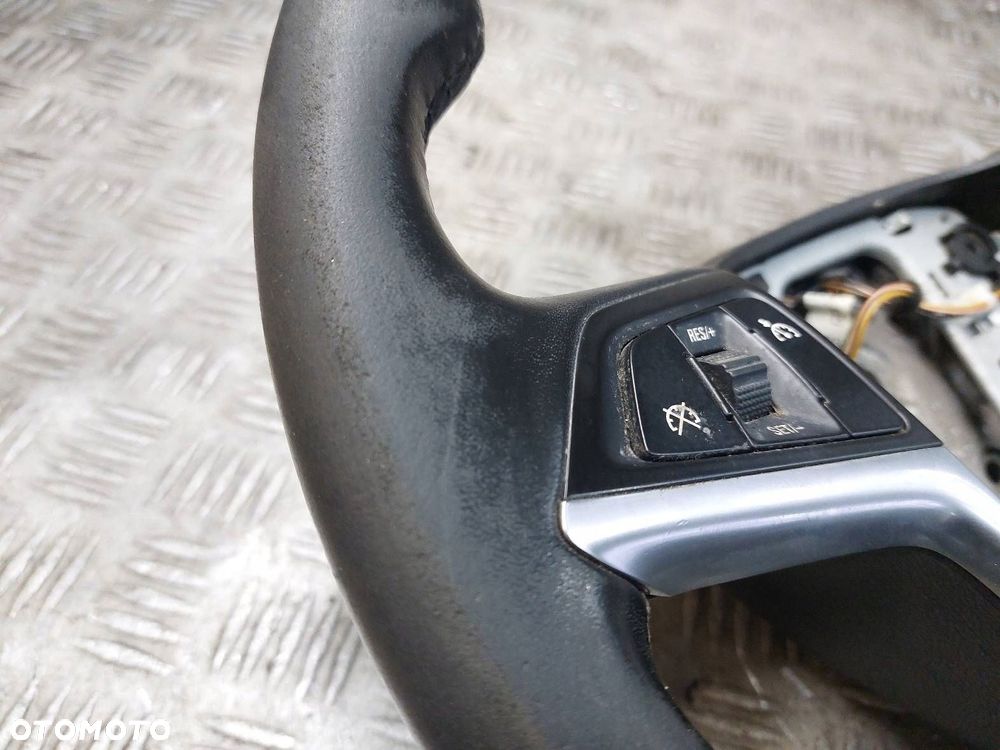 KIEROWNICA OPEL ASTRA J 13351021 - 2