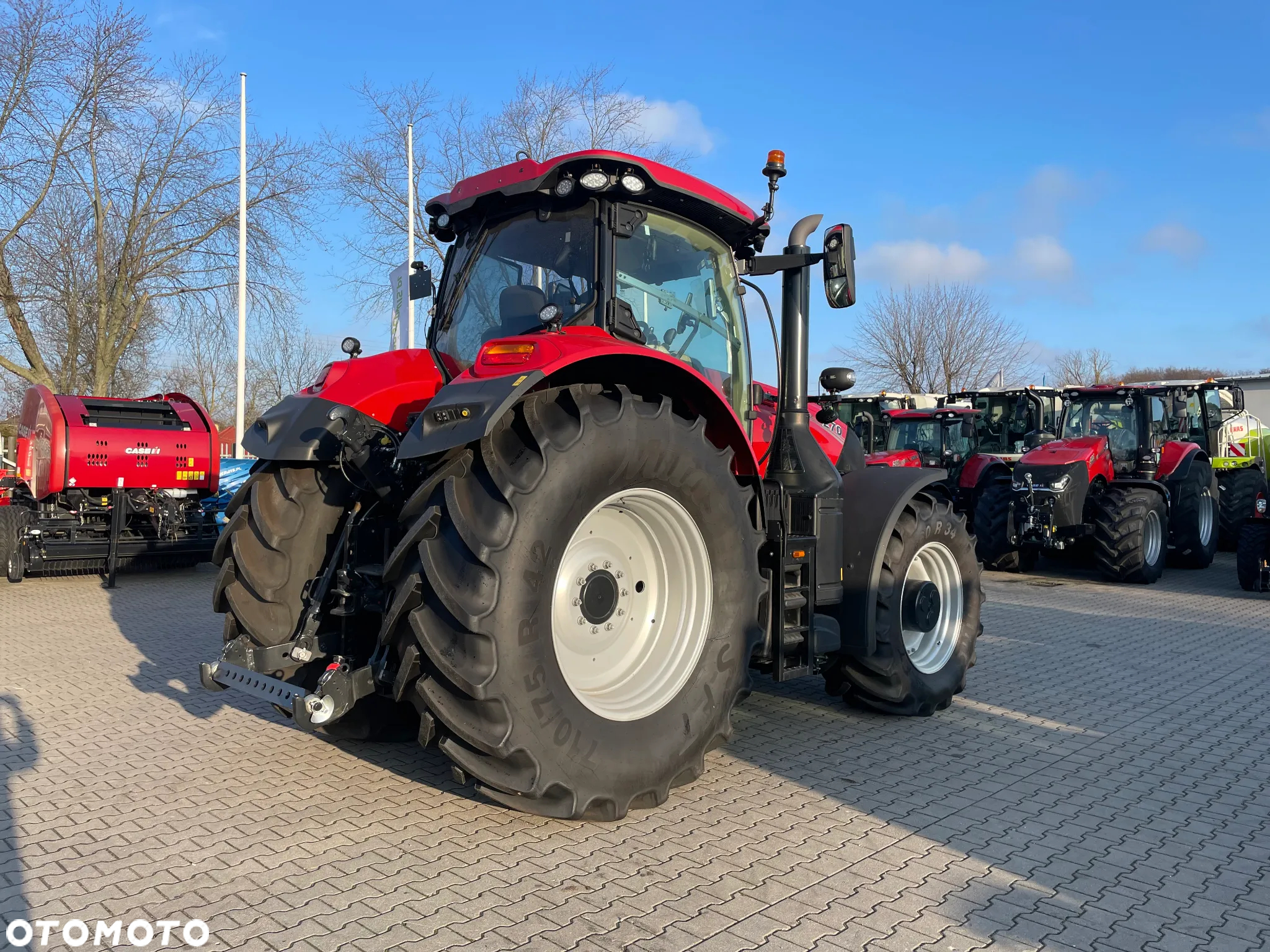 Case IH OPTUM 270 CVXDrive - 8
