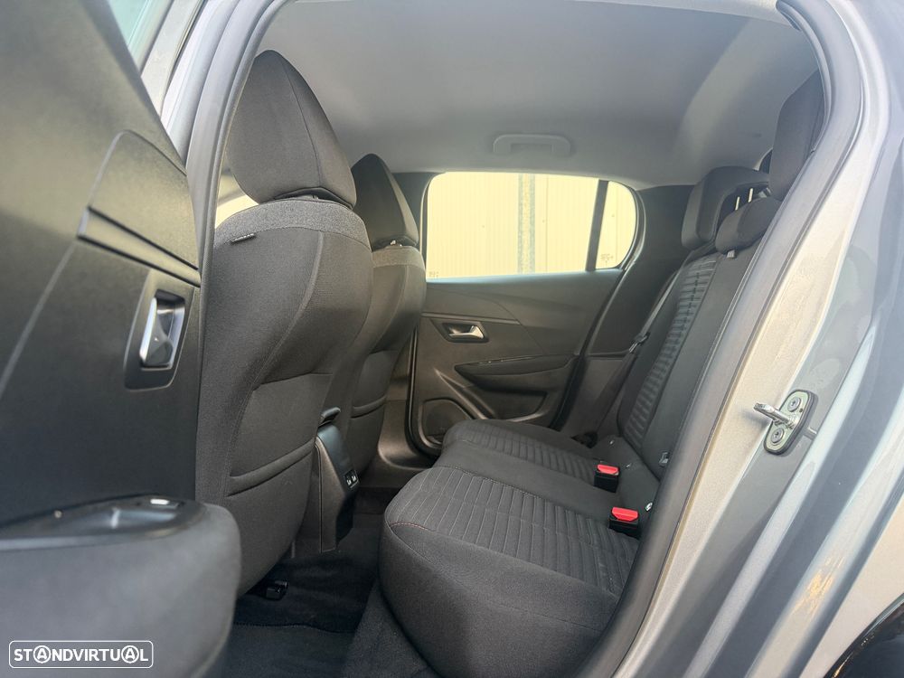 Peugeot e-208 50 kWh Active Pack - 25