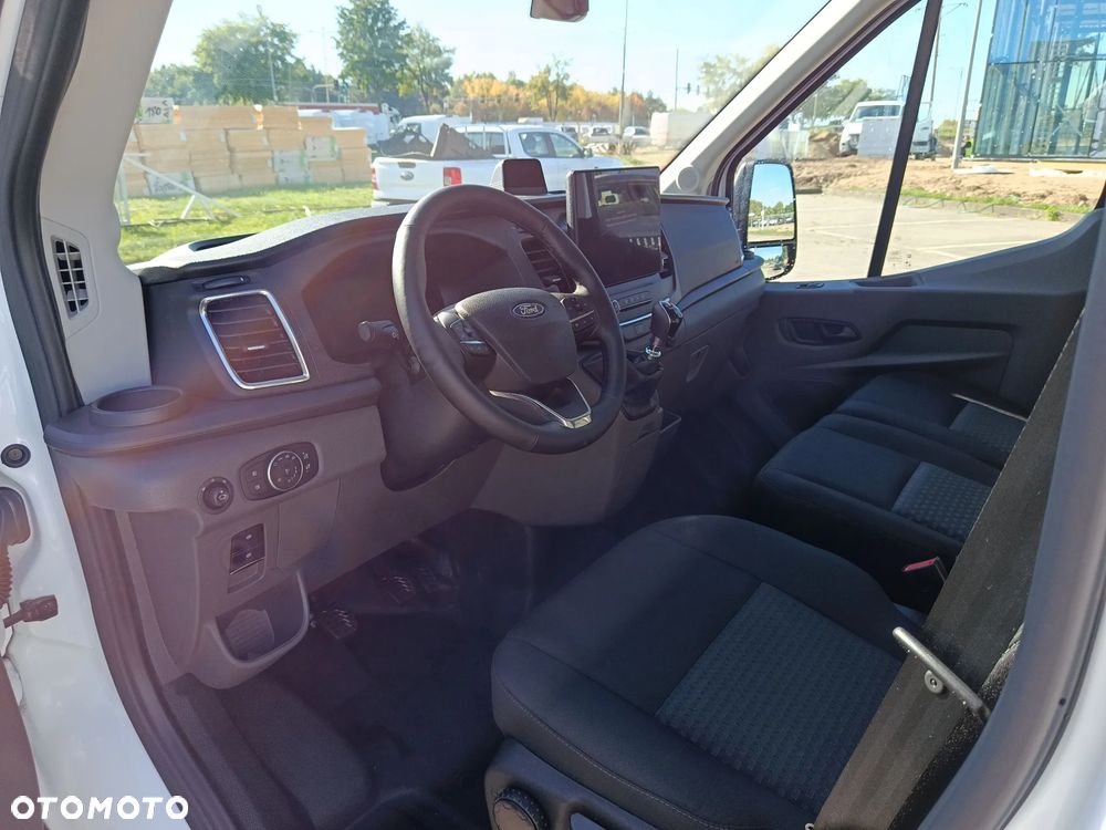 Ford Transit - 9