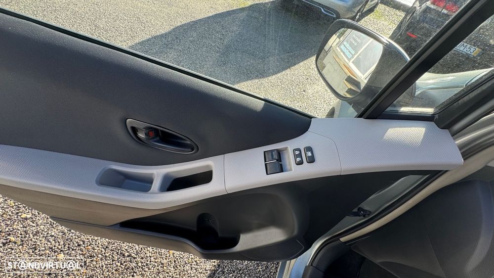 Toyota Yaris 1.0 VVT-i Comfort+AC - 15