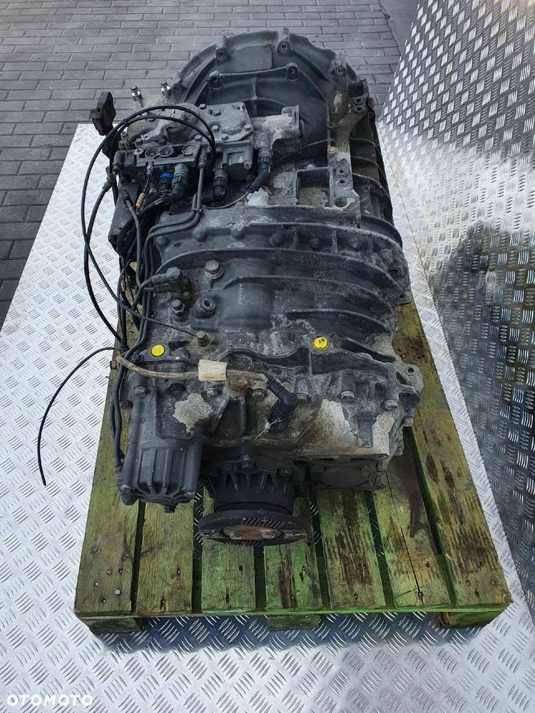 SKRZYNIA BIEGÓW 12S 2333 TD DAF XF 105 XF 106 - 2