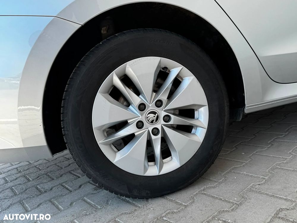 Skoda Octavia 1.0 TSI Ambition - 25