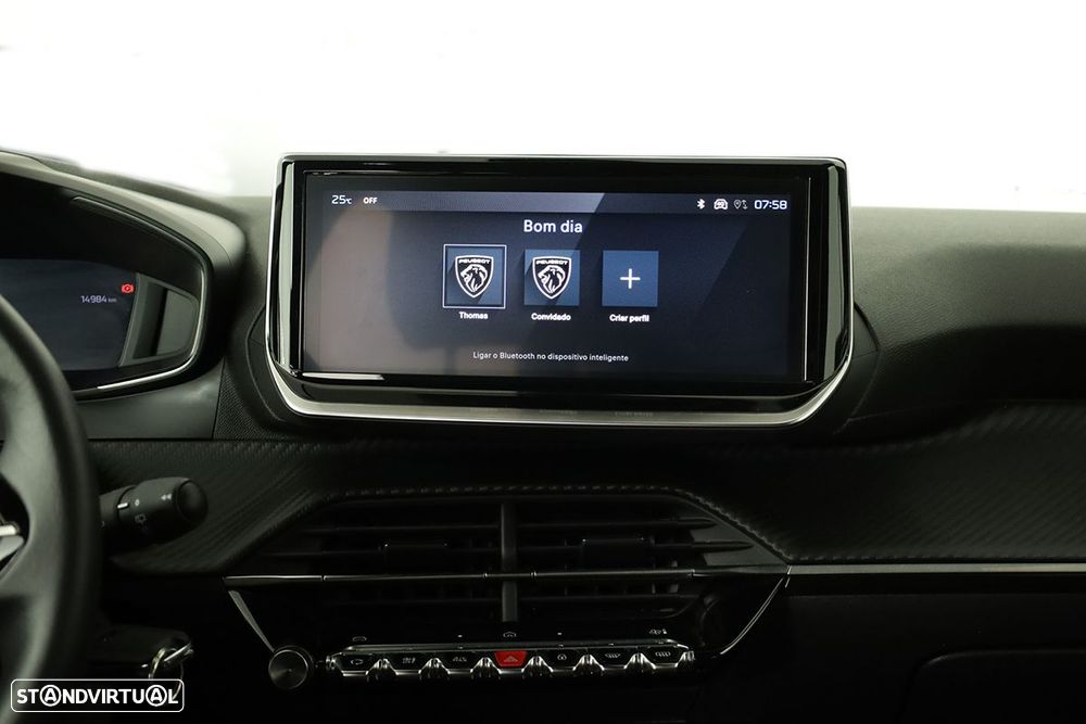 Peugeot 2008 1.2 PureTech Allure - 9