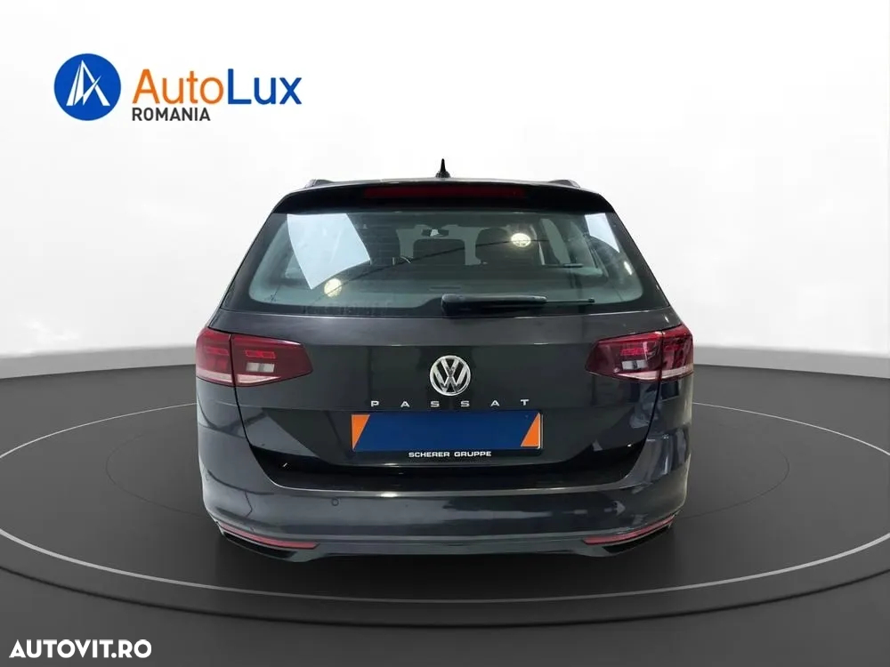 Volkswagen Passat Variant 1.6 TDI (BlueMotion Technology) DSG Comfortline - 3