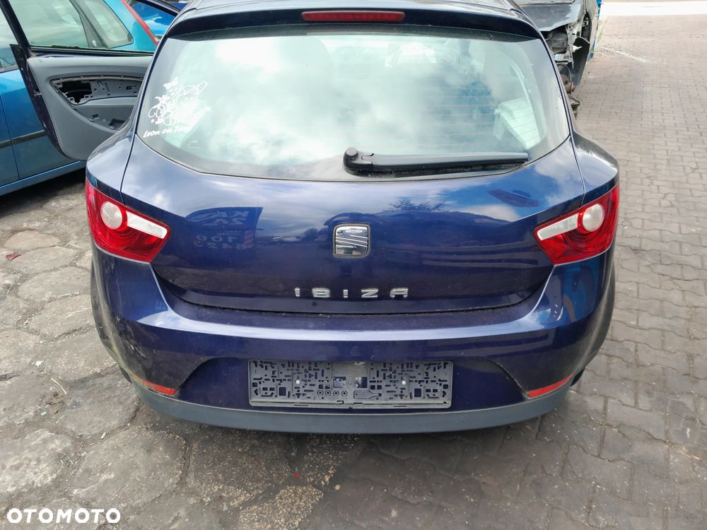 Zderzak tylny SEAT Ibiza IV 3D 08-17r. LW5U - 4