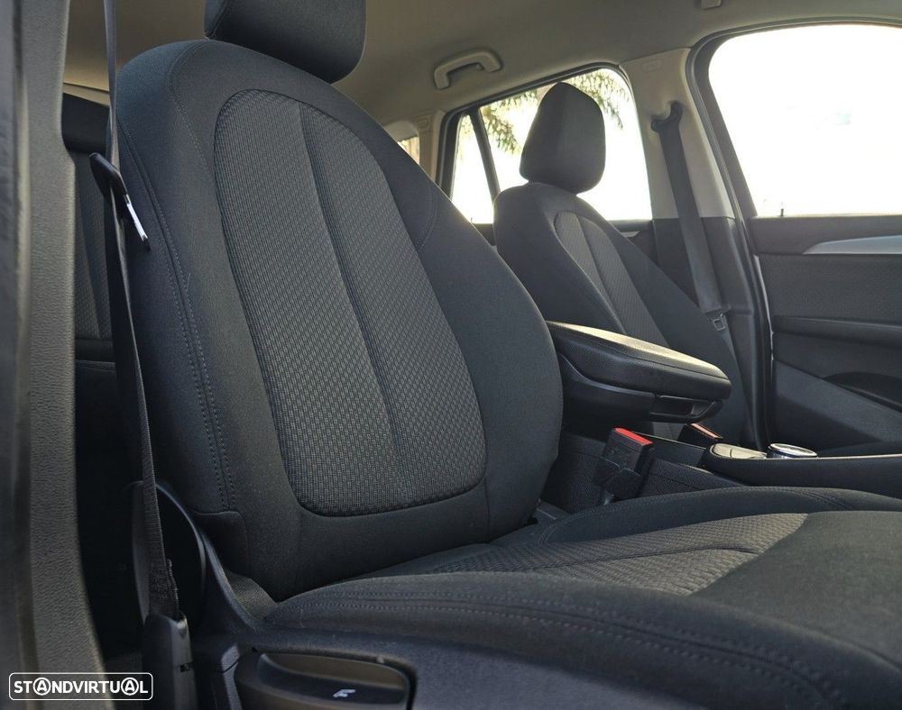 BMW X1 25 e xDrive xLine - 47