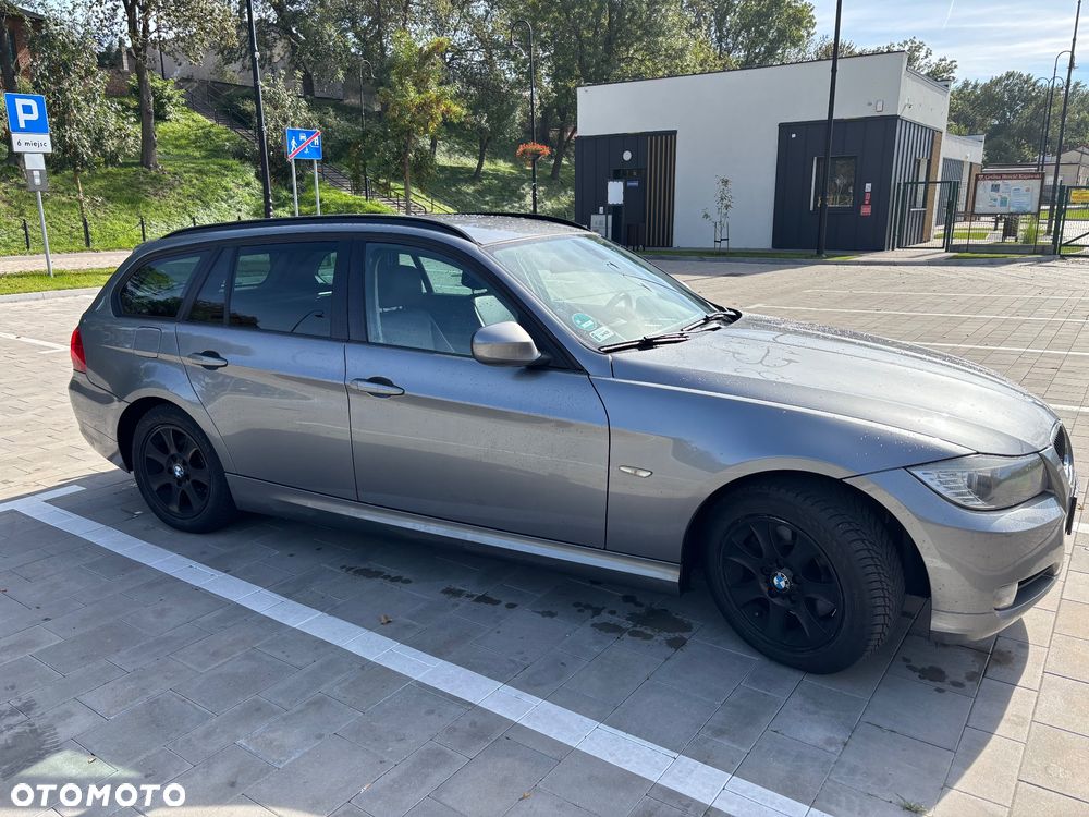 BMW Seria 3 320d xDrive DPF Touring Edition Fleet - 2