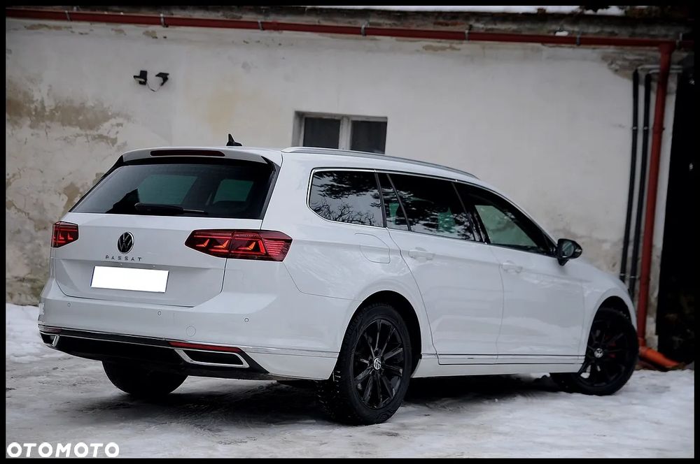 Volkswagen Passat Variant - 23