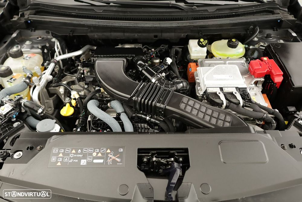 Renault Austral 1.2 E-Tech Iconic Espirit - 27