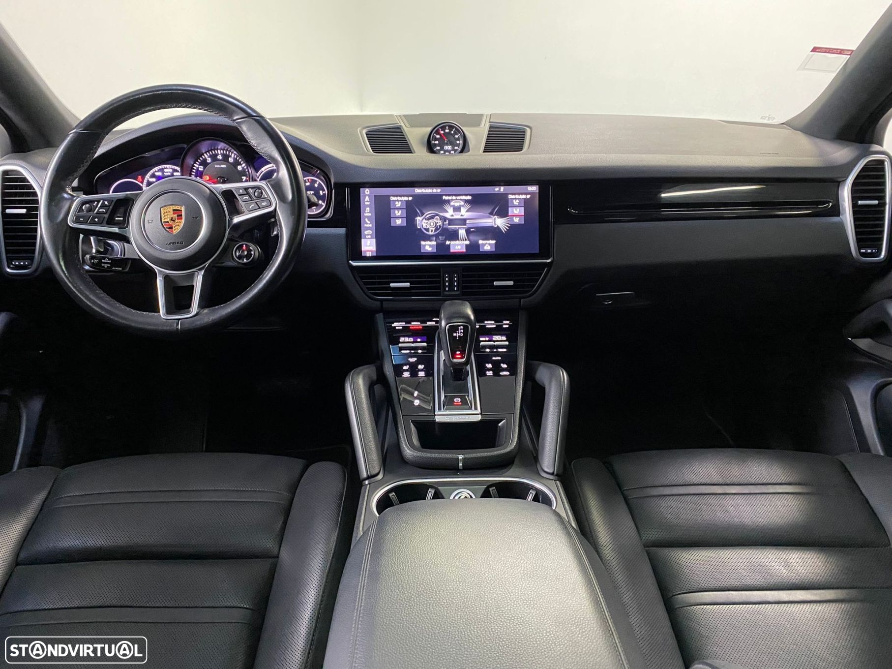 Porsche Cayenne Coupé Platinum Edition - 8